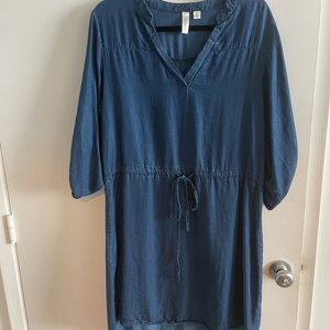Denim dress size large